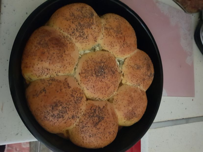 Pogacele turcești cu brânză și marar - Prăjituri de casa și câte preparate