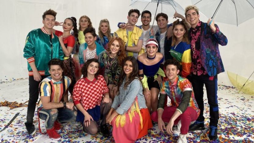 Elenco - Bia Disney Channel