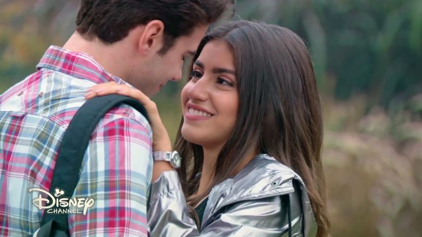 Bia y Manuel - Bia Disney Channel