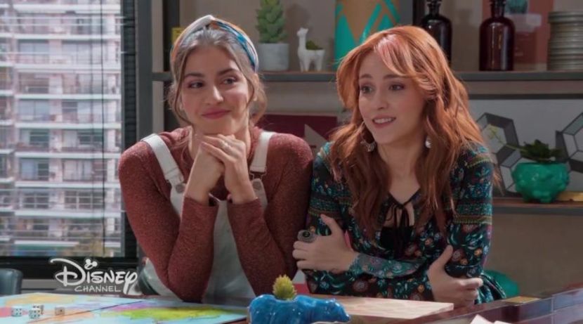 Bia, Helena - Bia Disney Channel