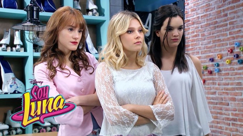 Jazmin, Ambar, Delfi - Soy Luna