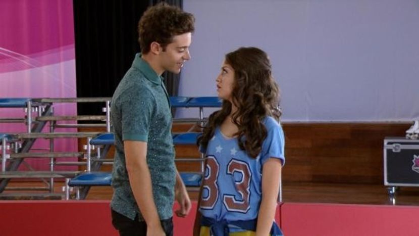 Luna y Matteo - Soy Luna