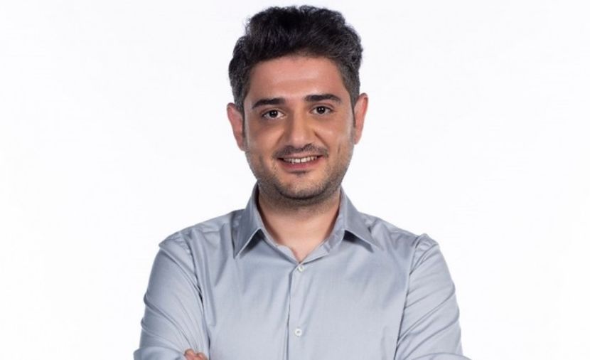Muzaffer Zebercet Kaya - Erkenci kuș