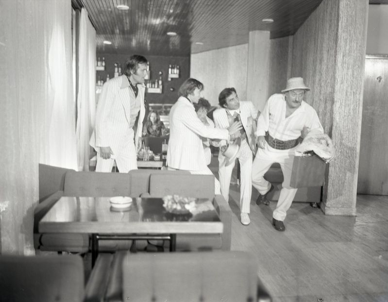 Nea Marin Miliardar - Nea Marin Miliardar 1979