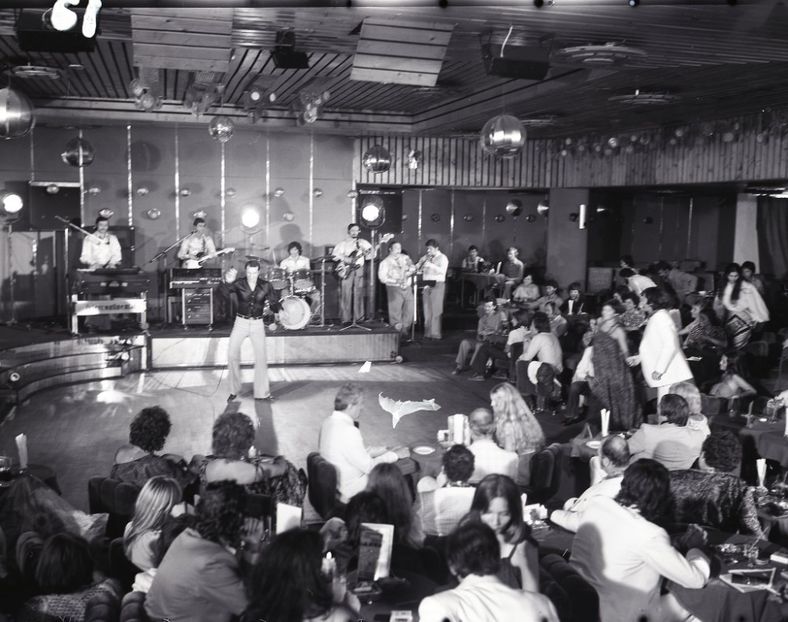 Nea Marin Miliardar - Nea Marin Miliardar 1979