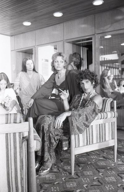 Nea Marin Miliardar - Nea Marin Miliardar Part 1