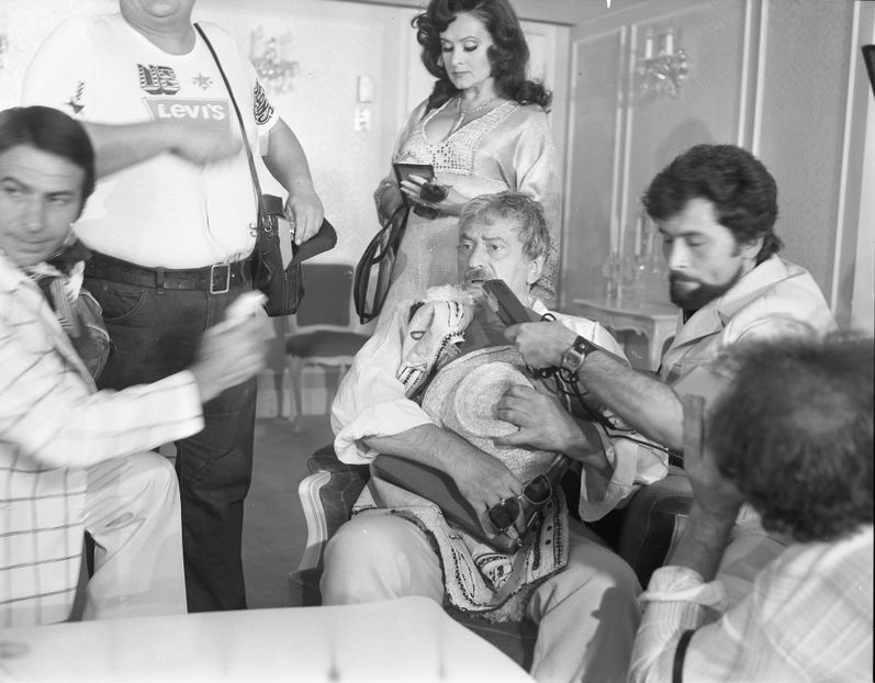 Nea Marin Miliardar - Nea Marin Miliardar Part 1