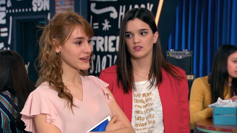 Jazmin, Delfi - Soy Luna