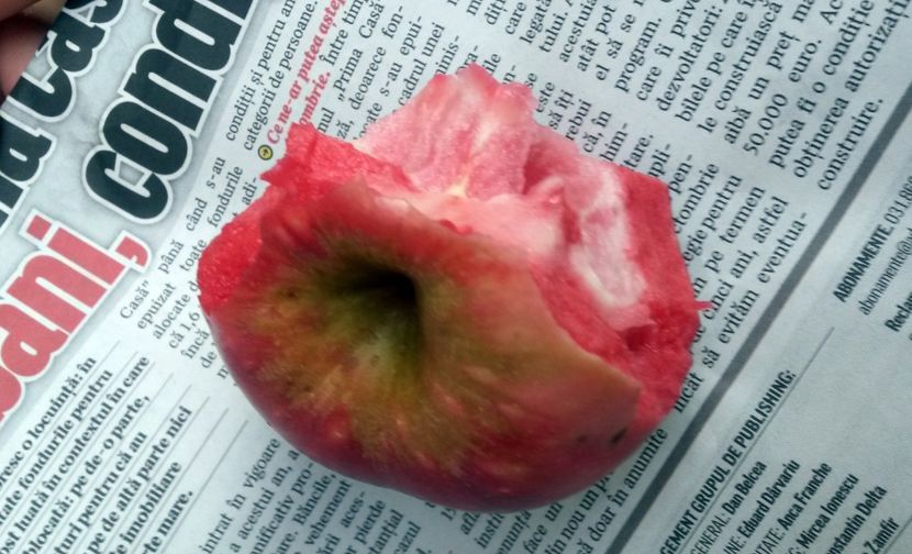  - Măr Red Love Circe