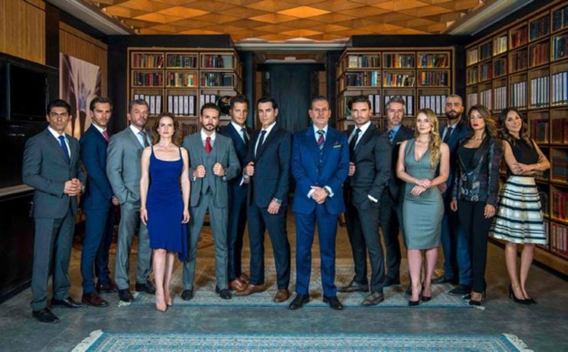 Elenco - Por amar sin ley