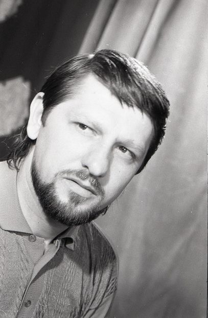 Pacala - Pacala 1974