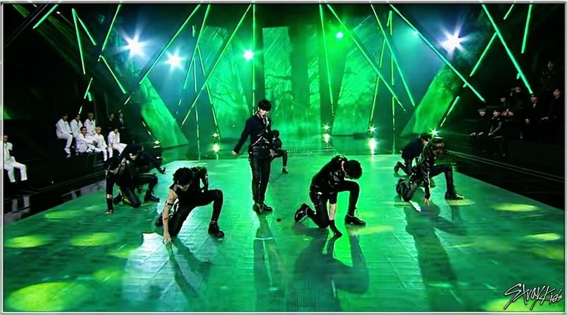 ♦ Dᴀʏ 321 ♦ 17.04.2021 ♦ - SKZeverywhereallaroundtheworld