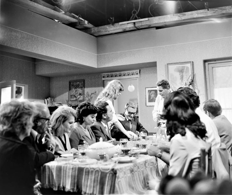 Singuratatea Florilor - Singuratatea Florilor 1976