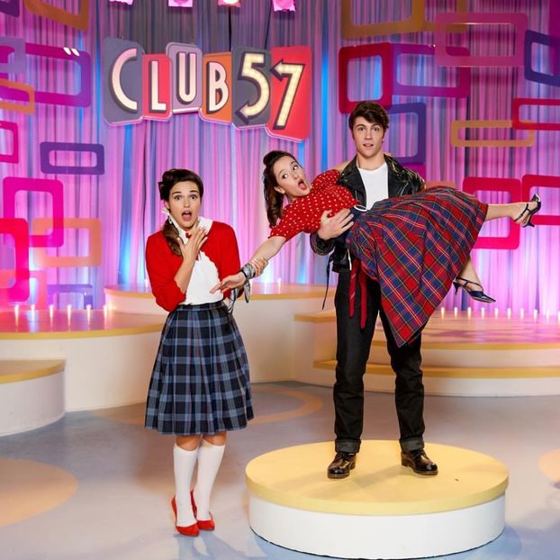 Mercedes, Eva y JJ - Club 57