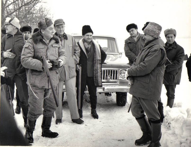 Angela Merge Mai Departe - Angela Merge Mai Departe 1981