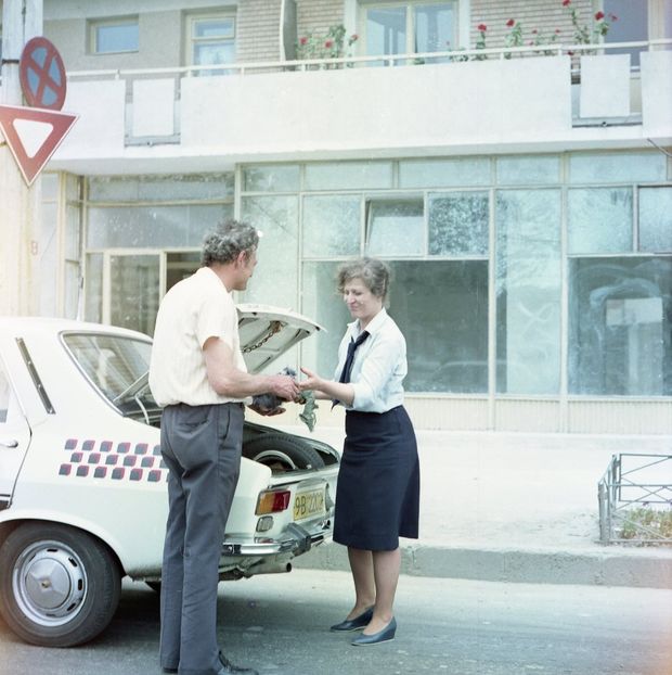 Angela Merge Mai Departe - Angela Merge Mai Departe 1981