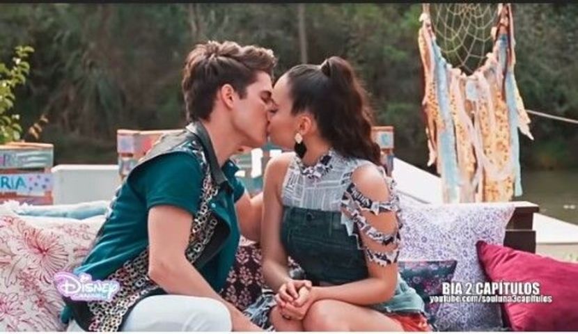 Carmin y Alex - Bia Disney Channel