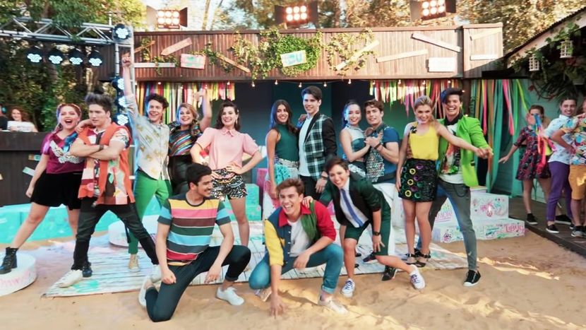Elenco - Bia Disney Channel