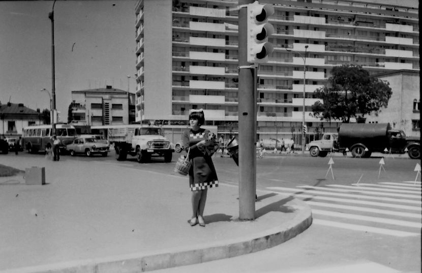 Un Film Cu O Fata Fermecatoare - Un Film Cu O Fata Fermecatoare 1966