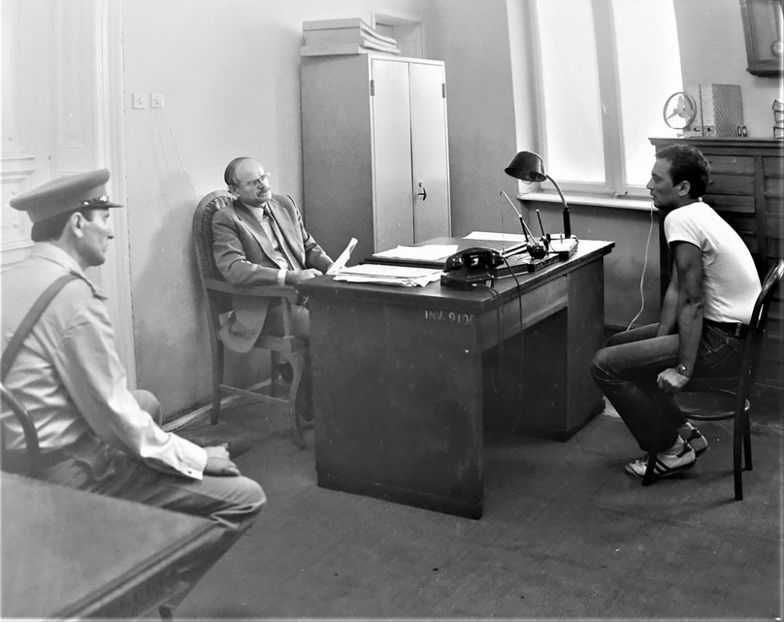 Sfarsitul Noptii - Sfarsitul Noptii 1982