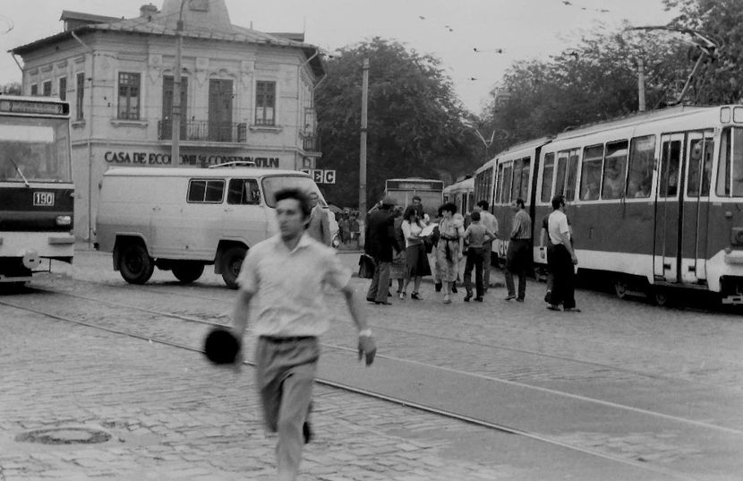 Sfarsitul Noptii - Sfarsitul Noptii 1982