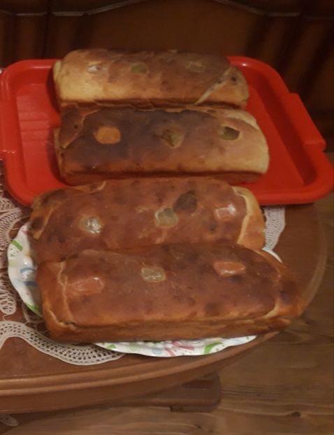 Cozonaci cu crema de cacao si rahat - Retete 2