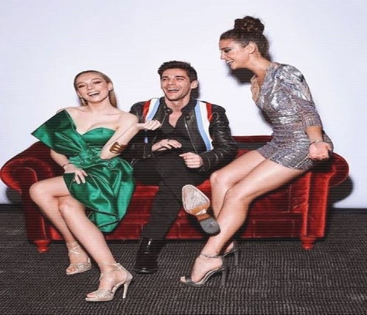 ╰　·• febrilitate-n privința sursei stării acesteia de suflet. Pocnește scurt cu limba printre - time to go cruising down the 8th