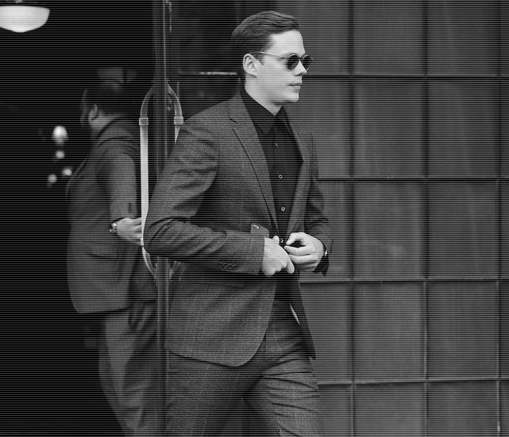 ⭒　　 ̠̕✺ ̭̄ ; pletoră de figuri animate şi guri răzleţite; ansamblul de voci le fu voalat - time to go cruising down the 8th