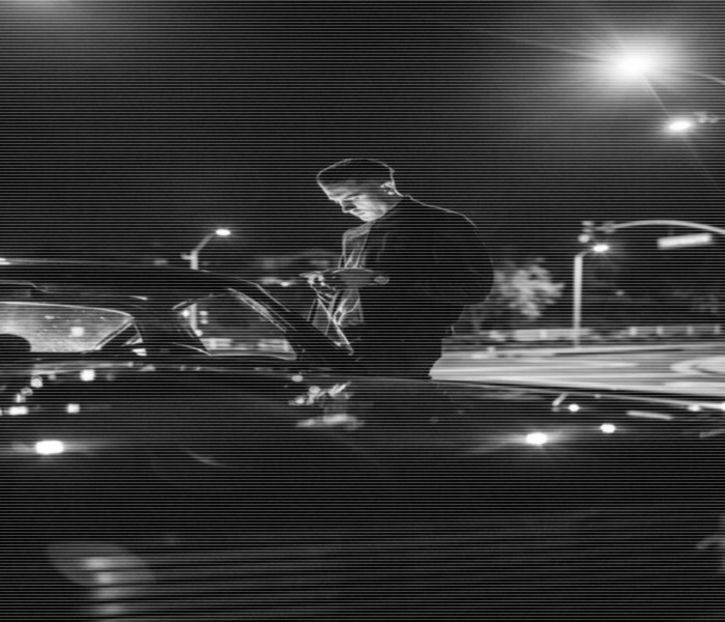 ̷͡︽.　· umplându-și plămânii cu fumul plumburos. Îl privește puțin încruntat; îi ascundea - time to go cruising down the 8th