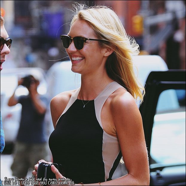 ☇.ᵗʰᵉ̣ṃ̣ẹ̣ṛ̣ṃ̣ạ̣ịḍ❀ƨɘilɟ.ϟ;. cu muguri de lămâiță. Pe el îl recunoscu de la spate, iar gura - time to go cruising down the 8th