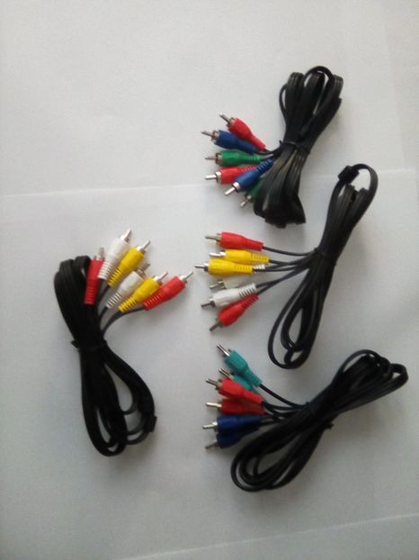  - cablu RCA av