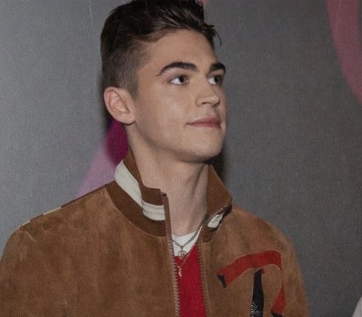 থৣĦғᴛ؟ℬᵉ̶̶ᵃ̶̶ᵘ̶̶ℛᵉ̶ᵍ̶ᵃ̶ʳ̶ᵈ͠ ༈٫ dată, realiză că în acel spațiu stăruia o liniște ciudată. Sau cel - time to go cruising down the 8th