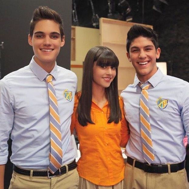 Daniel, Mia, Jax - Every witch way