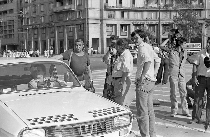 Angela Merge Mai Departe - Angela Merge Mai Departe 1981