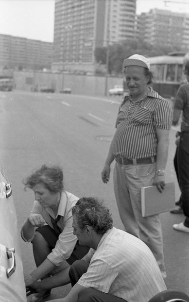 Angela Merge Mai Departe - Angela Merge Mai Departe 1981