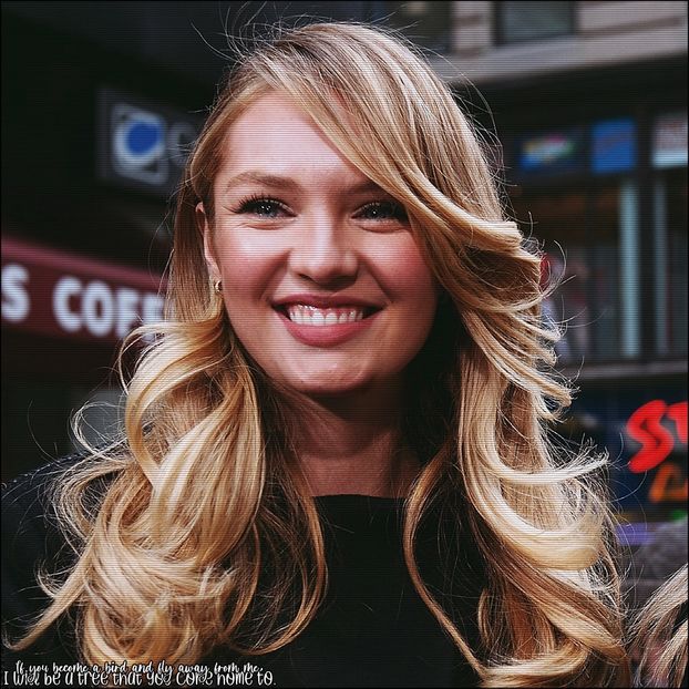 ☇.ᵗʰᵉ̣ṃ̣ẹ̣ṛ̣ṃ̣ạ̣ịḍ❀ƨɘilɟ.ϟ;. Privirea i se plimbă absent de-a lungul suprafeței. Zări întâi - time to go cruising down the 8th