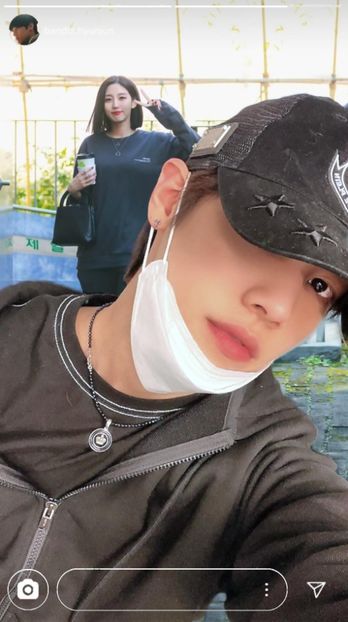 ⤷Ｈｙｕｎｊｕｎ - x what are u doing? ll story