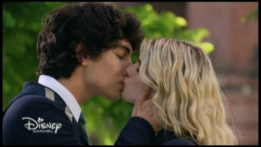 Yam y Ramiro - Soy Luna