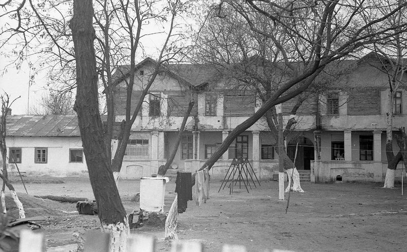 Cu Mainile Curate - Cu Mainile Curate 1972