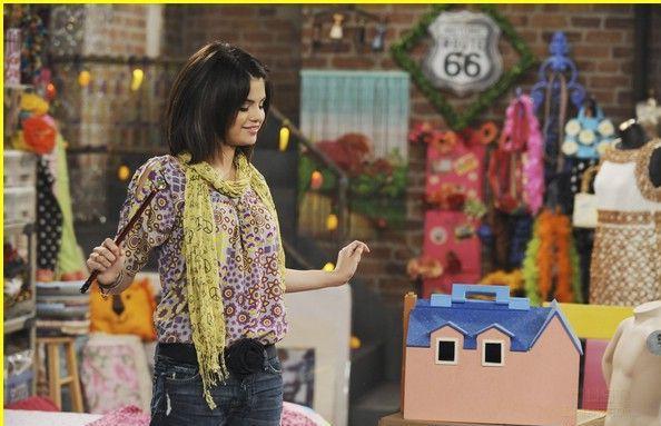 :x :x - Selena Gomez DollHouse