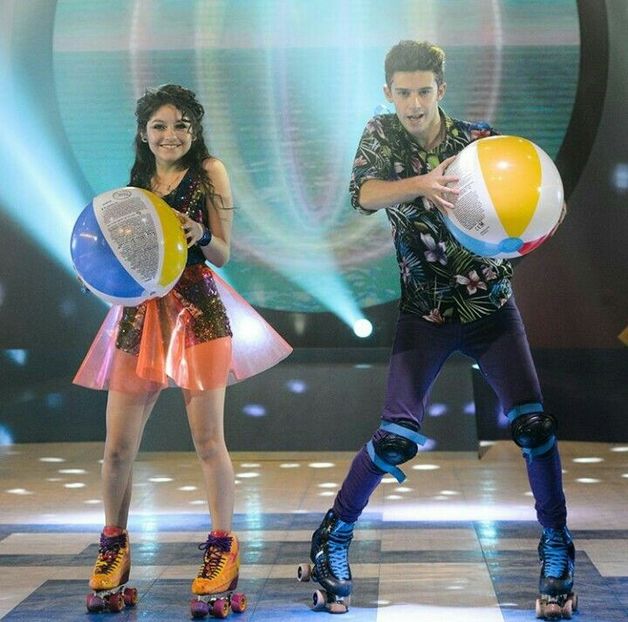 Luna y Matteo - Soy Luna