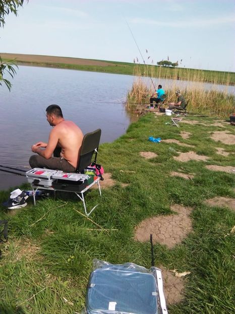 chiroiu - EU SI PRIETENII MEI