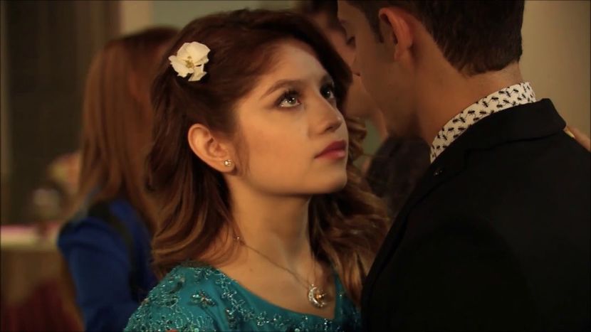 Luna y Matteo - Soy Luna