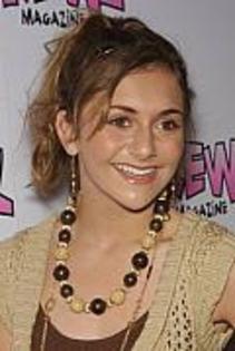 NZQMGKOAOEKQBMIWYEP - Alyson Stoner