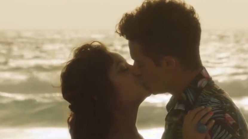 Luna y Matteo - Soy Luna