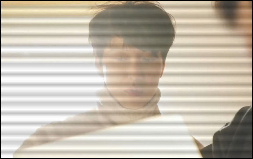 — ❝..da. Sau că e doar un parfum. Pe care pur și simplu îl deține. Nu te speria.. dar - W A Y 2 - Episodul 03