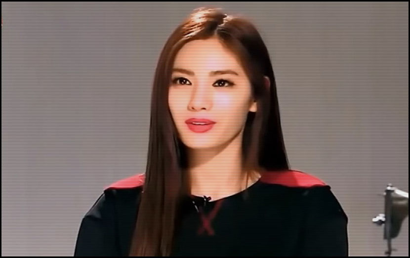 — Înghite în sec rămânând șocată de cele auzite. Clipește des. ❝..oare..❞ Se uită în jur. - W A Y 2 - Episodul 03