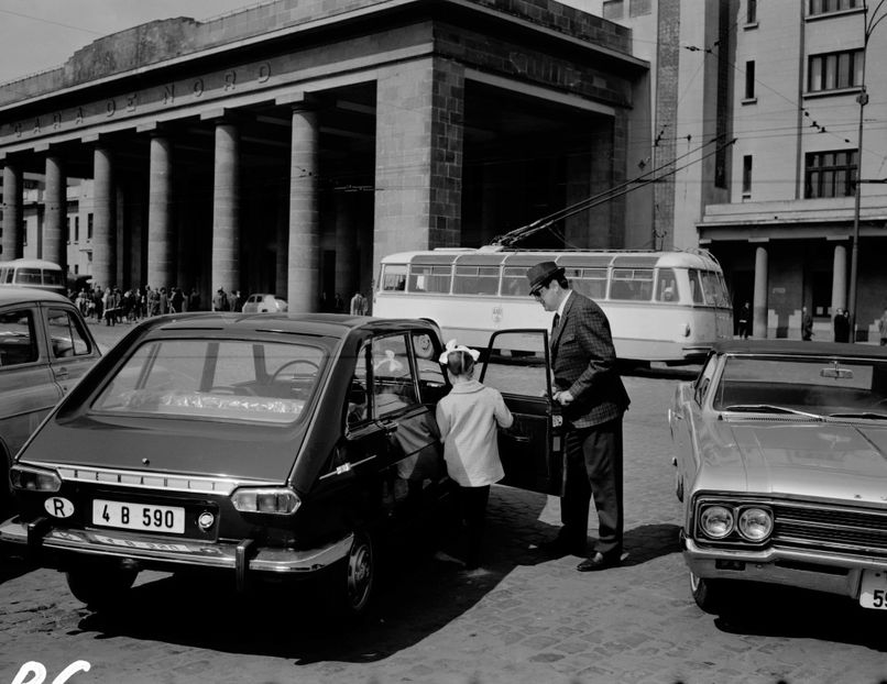 De Trei Ori Bucuresti - De Trei Ori Bucuresti 1967