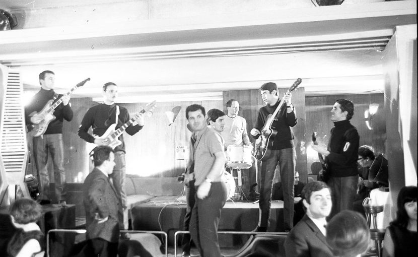 De Trei Ori Bucuresti - De Trei Ori Bucuresti 1967