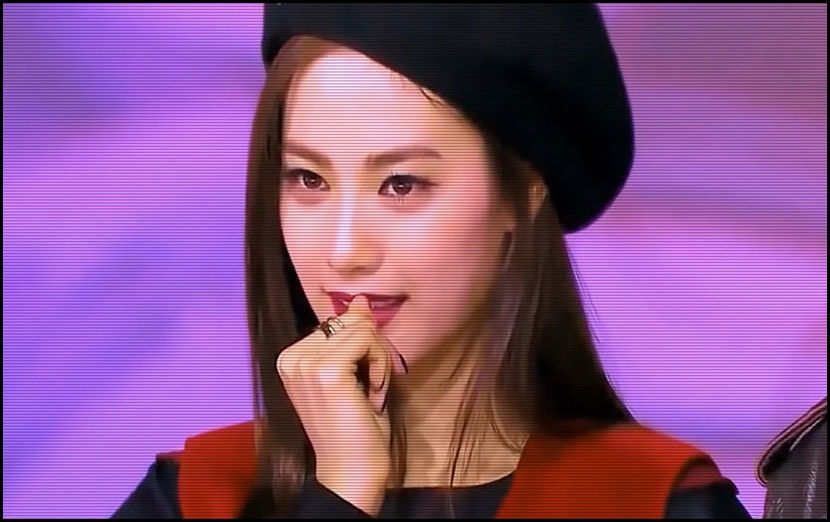 — ❝Habar nu aveam că îi plac genul ăsta de activități. Deși.. nu mă surprinde foarte tare.❞ - W A Y 2 - Episodul 03